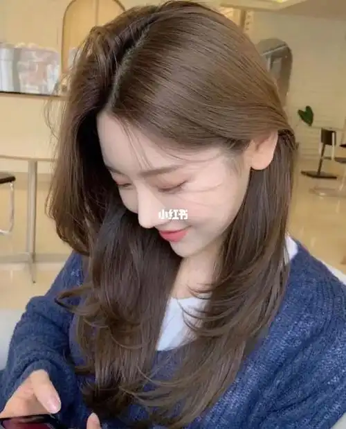 栗子棕色,过来比美