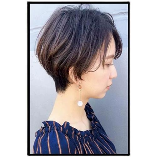 发廊挂画理发店墙面装饰画美发店2023女士新发型墙画卷发造型图片