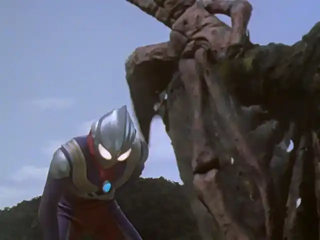 迪迦:由滋尔达中心想到的二三事,若联想现实那将是细思极恐啊