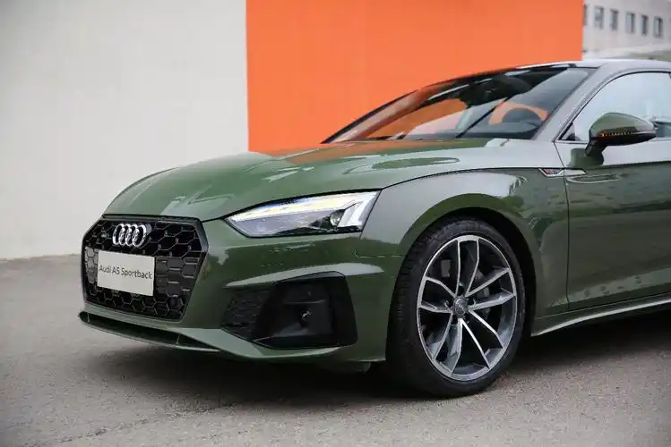 试驾2021款奥迪a5 sportback 体验跑车与实用性的完美结合