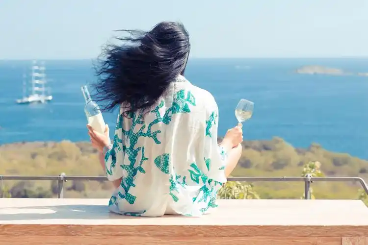 大海  云 云朵 天空 树 树木 树林 森林昏黄自然风光唯美浪漫日落