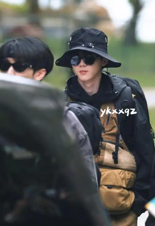 240123 探险启航!马嘉祺造型引发粉丝热潮