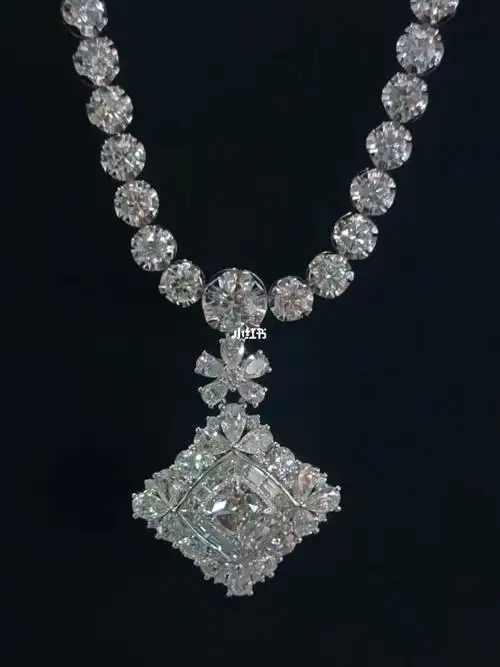 钻石满钻项链高级珠宝奢华大气收藏级别