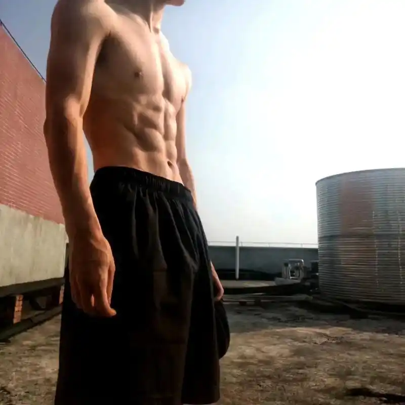 潮流运动笔记 腹肌进步超快的训练计划,怎么练,以及多久能出 - 抖音