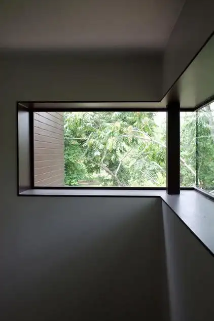 将采光与装饰融为一体的窗户设计 深化你的居室品味12/16