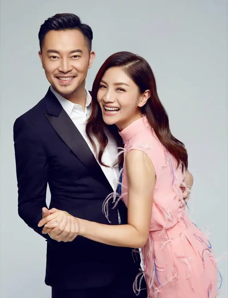 是参加活动,都表现出了高度甜蜜团结,虽然生活中沙溢胡可有些磕磕绊绊