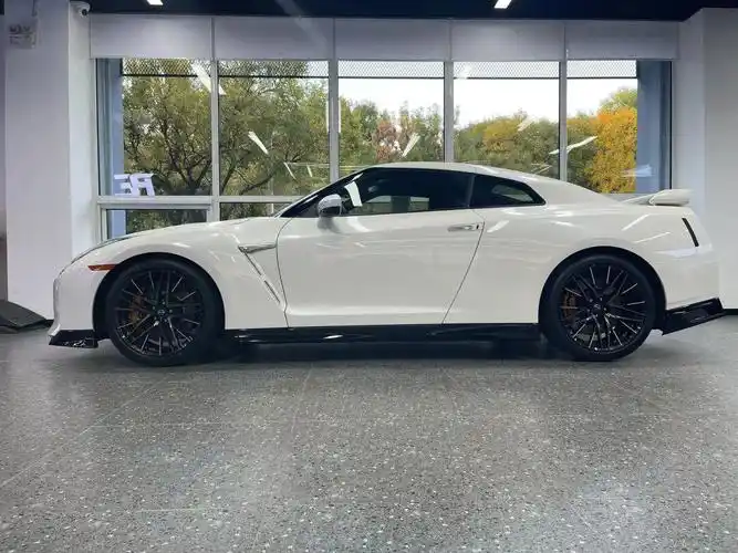 同样价格你会选择买gtr还是rs6_奥迪rs 6社区_易车社区