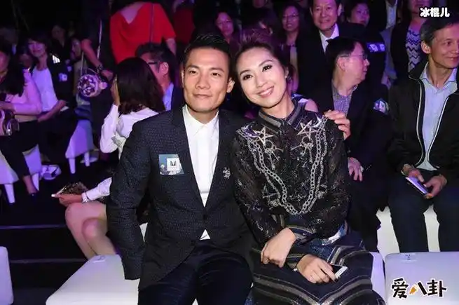 杨千嬅与老公丁子高