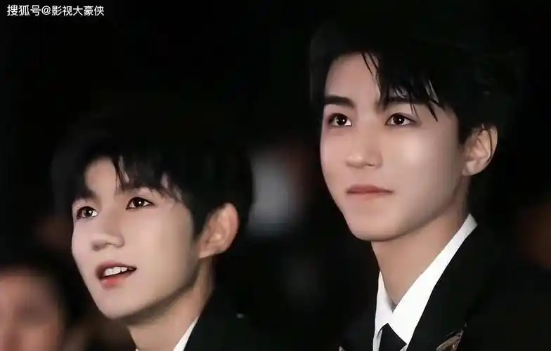 但近日,继王源恋情被曝光后,王俊凯再次被震惊曝光!