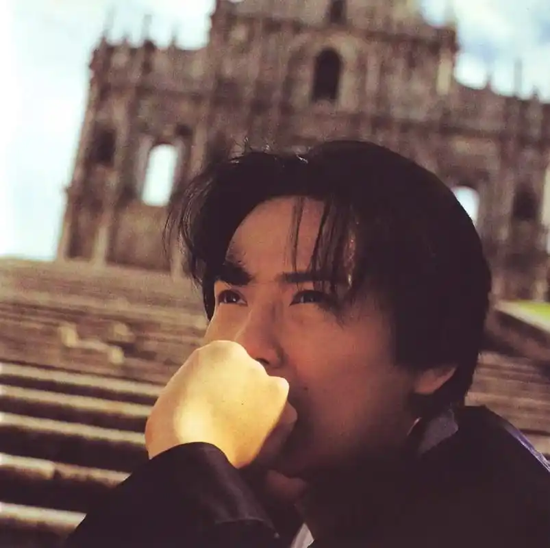 张信哲 #每一张照片都是满满的回忆和足迹 #前奏一响拾起多 - 抖音