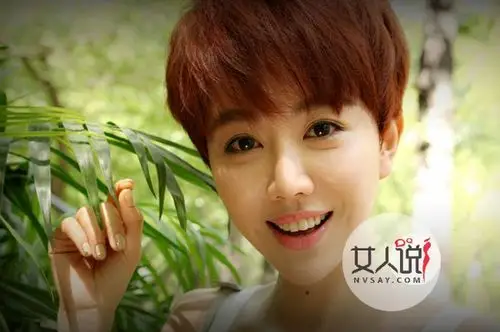 姜妍整容了吗姜妍整容前后对比照姜妍逆袭成女神判若两人2