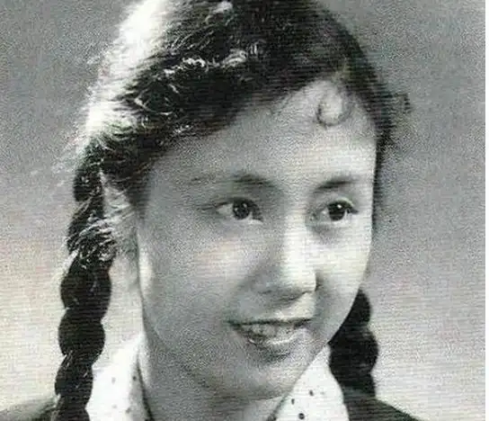 好男人庞学勤:真正的男子汉,成名了不忘本,照顾精神病妻子一生