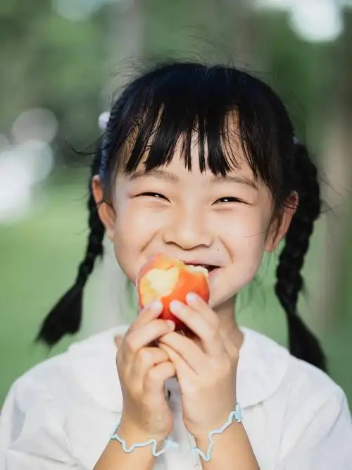 纪实写真你笑起来真好看