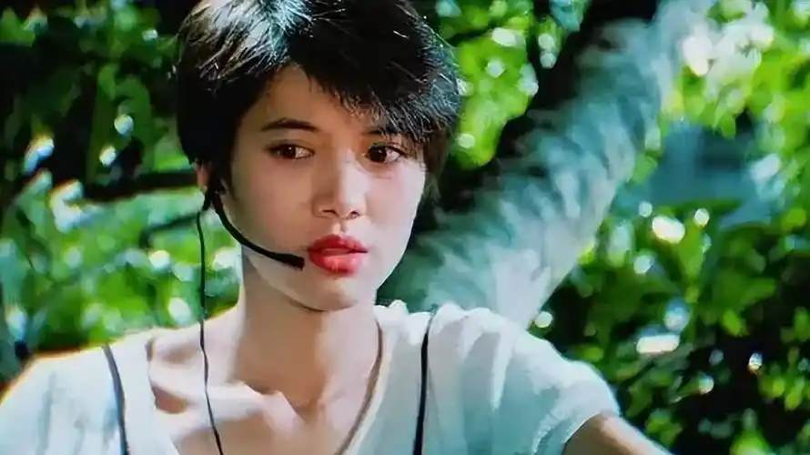 与佘诗曼绯闻不断,却转身娶了刚跟富商分手的袁咏仪,张智霖怎样了