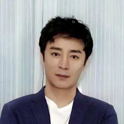 何中华个人资料 - 何中华身高/体重/年龄/图片 - 星爪时尚网