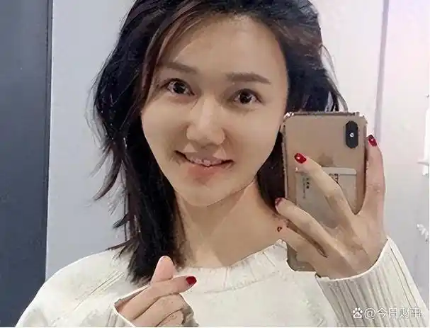 回顾央视主播龙洋没车没房择偶标准高到离谱如今怎么样了