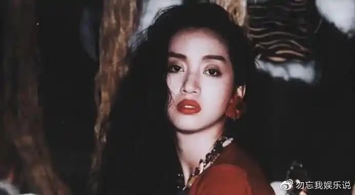 梅艳芳去世后,为何不给2个哥哥留遗产,却送了2套房产给设计师?