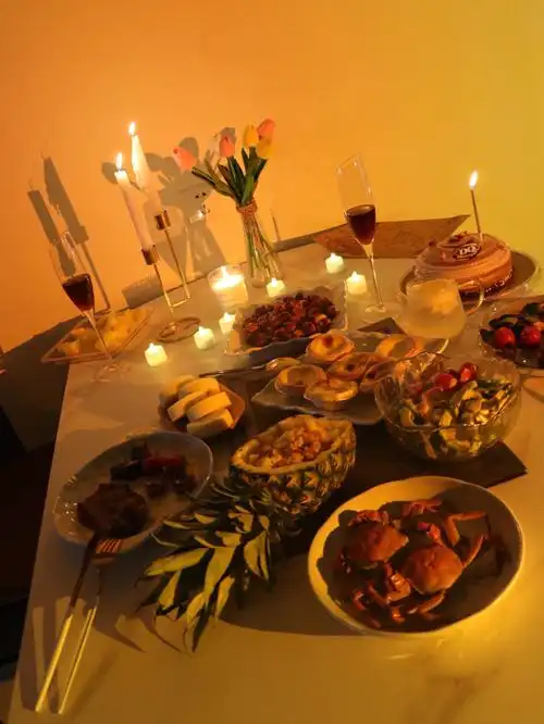 生日烛光晚餐