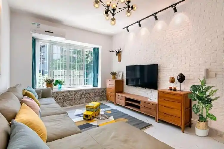 首页 装修经验     我们经常可以看到许多家庭都会在房屋里一些拐角出