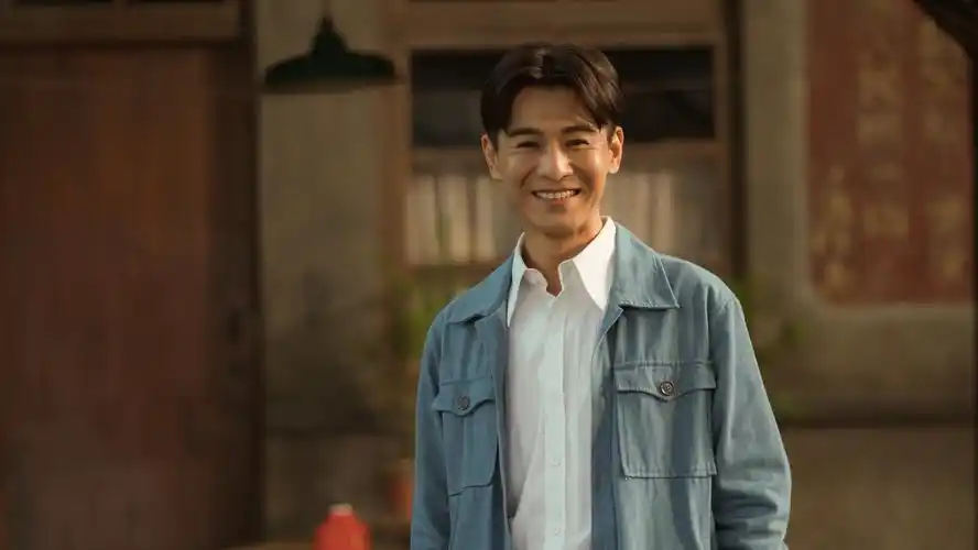 电视剧《创业年代》12月13日起每晚19:30广东卫视播出,敬请收看.