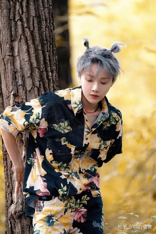 有没有刘雨昕的很可爱的照片? - 知乎
