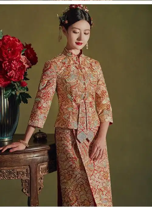 旗袍金色重工褂皇龙凤褂秀禾服新娘2021年新款褂后中式结婚礼服女金色