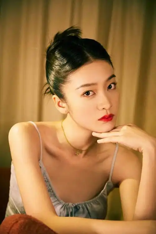 榜妹热线王一博进组范丞丞姐弟恋张云龙开机张雪迎资源下滑罗一舟商务