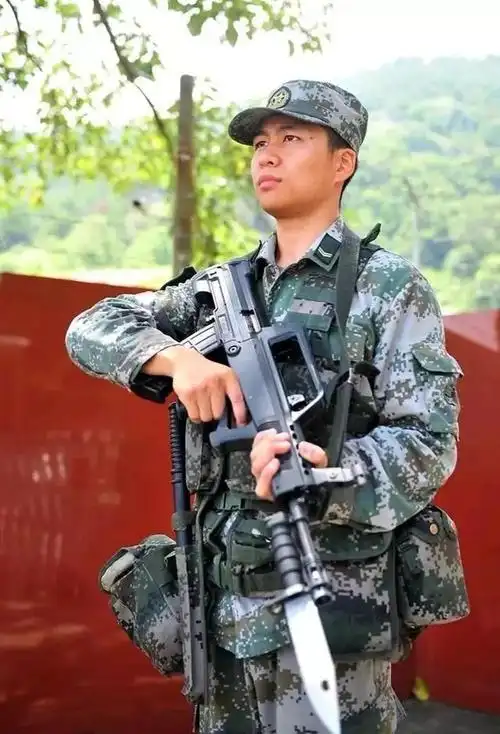 中国军人,守护每一天平安!