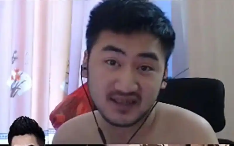 白给时刻19csgo茄子发把狙wdnmd含roll