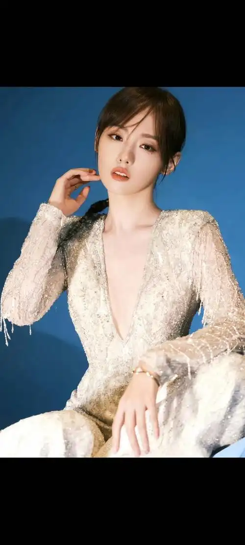 张嘉倪高清性感写真来啦.