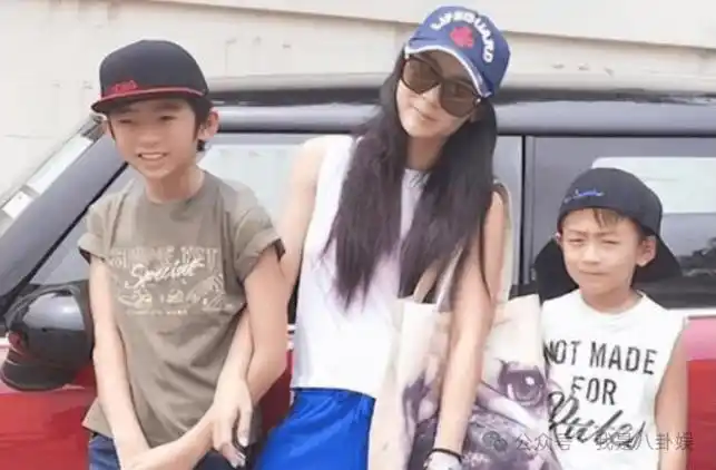 而谢霆锋也开始了自己的新生活,与王菲的感情成为了娱乐圈的焦点.