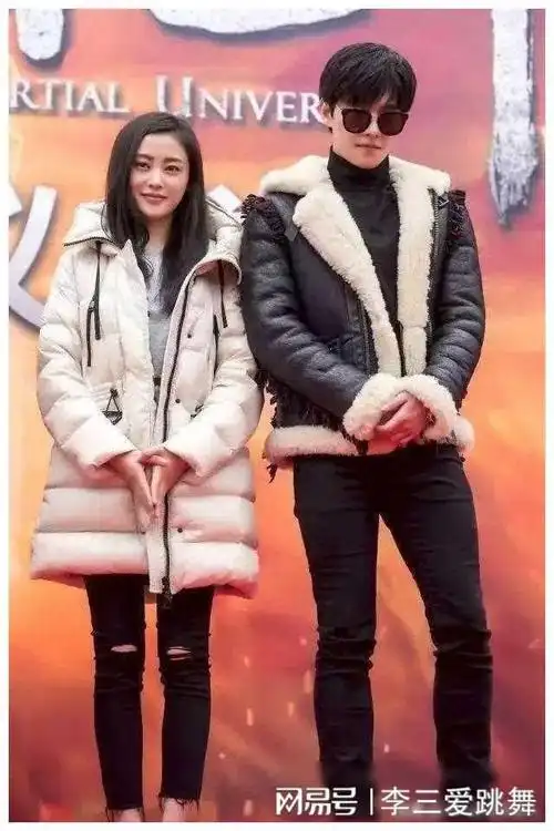 杨洋乔欣张天爱深陷"三角迷情"!前助理曝光聊天记录,惊天大瓜