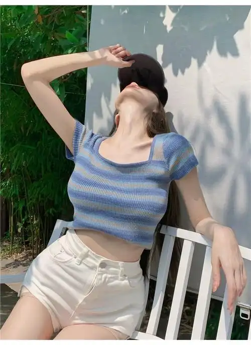 薄款女生显胸大性感低胸t恤体恤打底衫短袖t恤女夏季别致甜辣bm橡皮粉