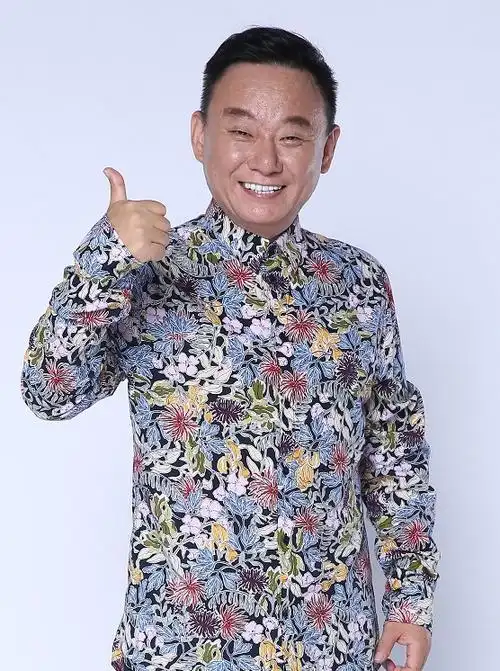 小品演员邵峰 小品演员邵峰身高插图