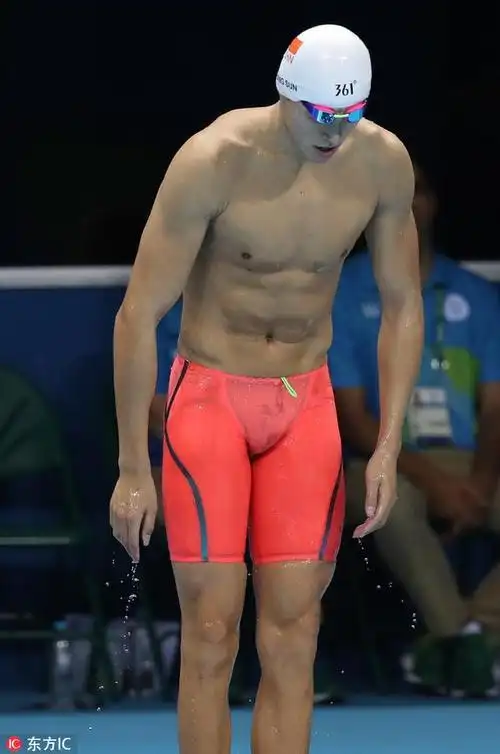 宁泽涛和孙杨的身材(我是孙杨和宁泽涛的粉色泳裤)(5)