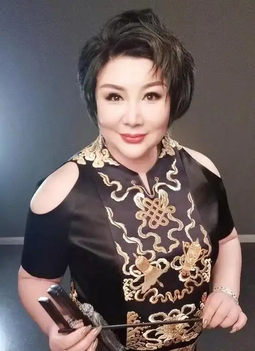 郭德纲发文为妻子王惠庆生引争议,被吐槽字里行间引不适_热点资讯