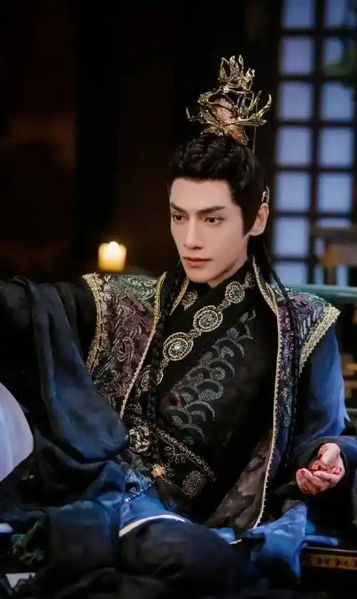 来看看古装男神们,一个比一个帅气迷人,英俊潇洒风流倜傥!