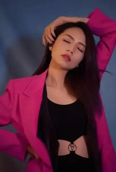 超女出场费曝光郁可唯180万排第四张含韵却只有100万