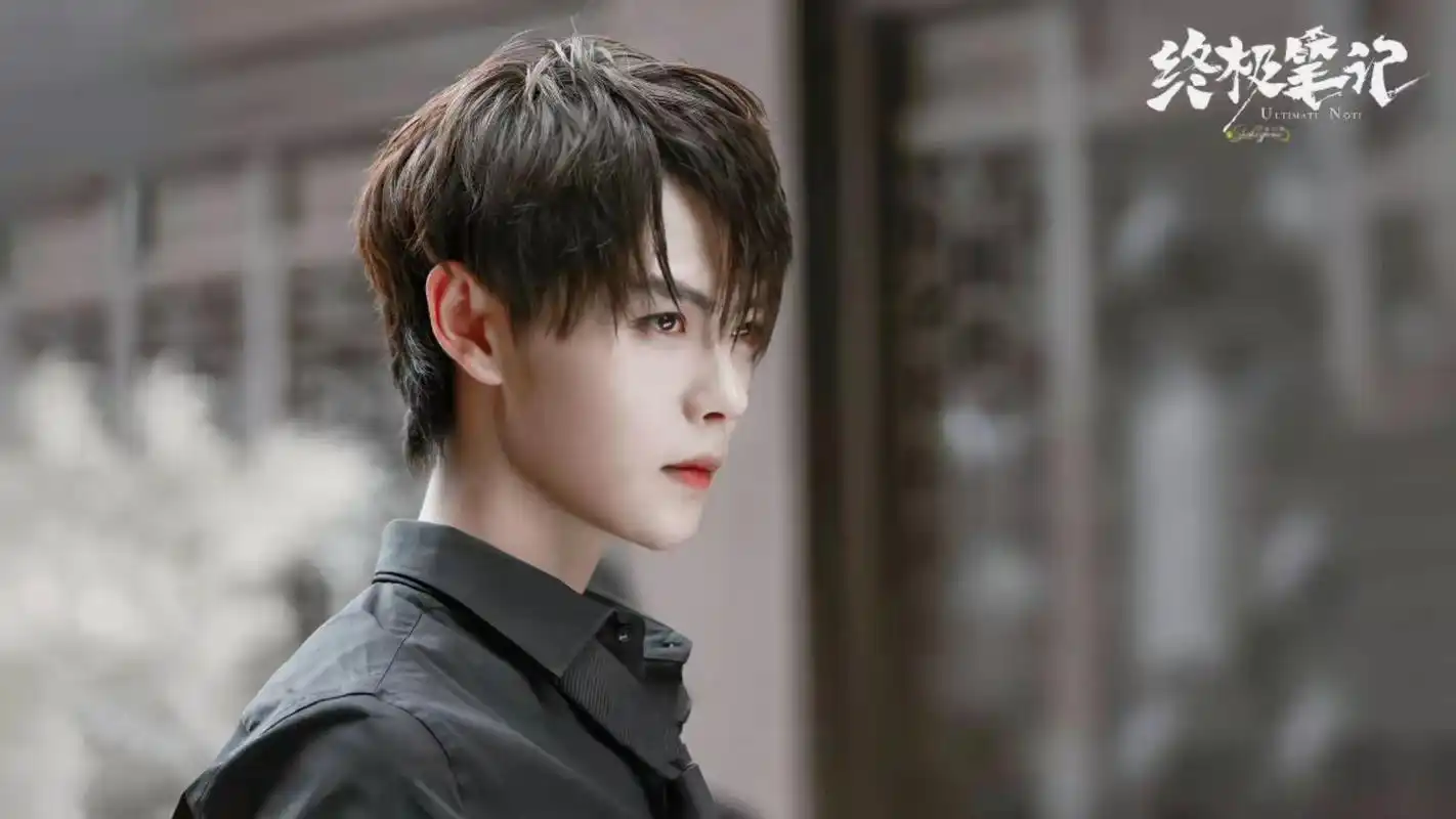 肖宇梁曾搭档鹿晗,古力娜扎,吴倩,秦昊,吴磊,张铭恩