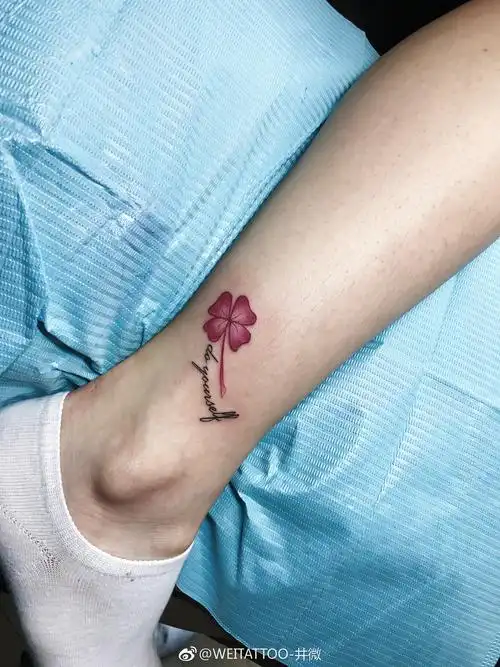 小腿小清新樱花英文字符纹身图案