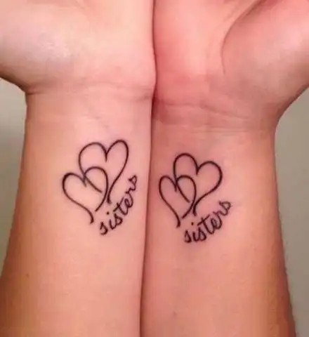 简单成对的情侣爱心纹身图案欣赏(4/9)