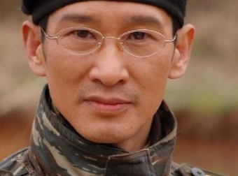 王劲松怒斥年轻演员不要脸背台词需要被夸奖网友霸气