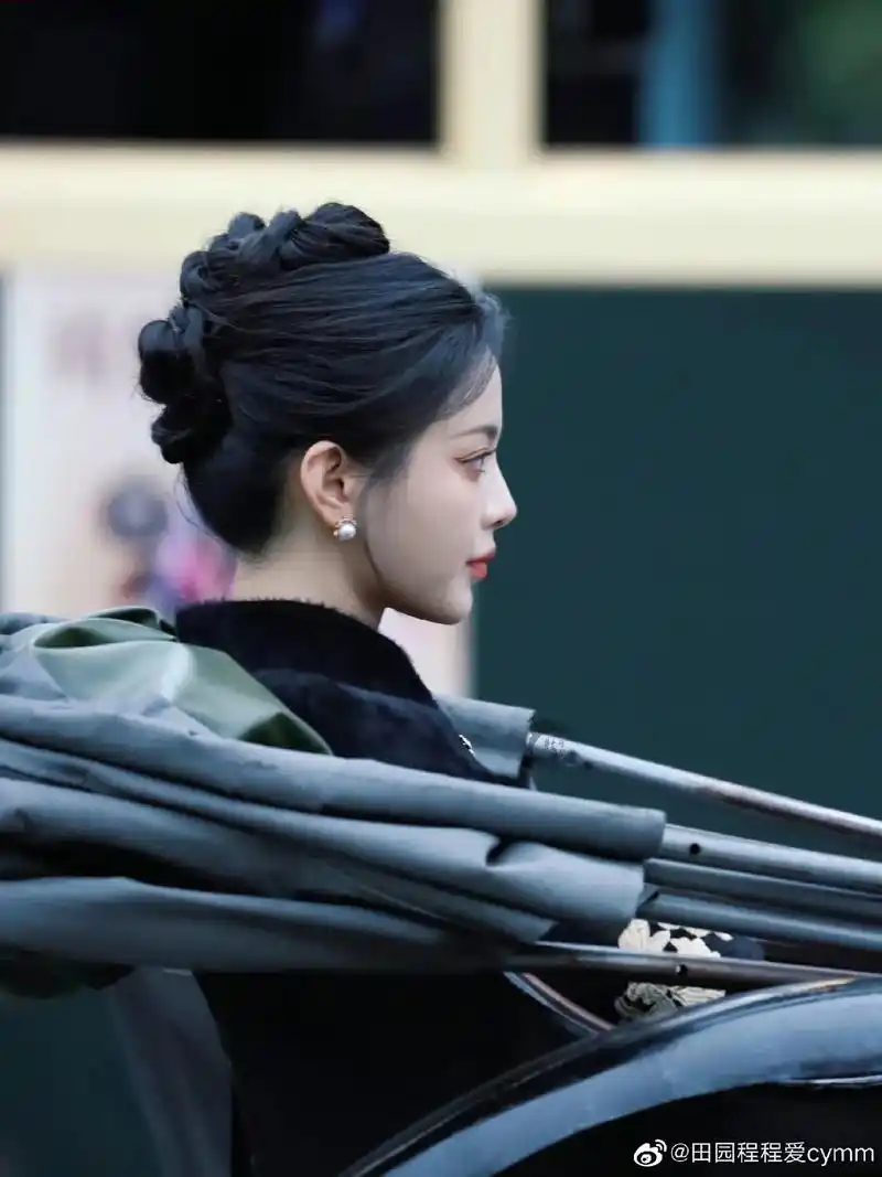 杨超越 #复古民国风 #侧颜 #民国风 #旗袍 - 抖音