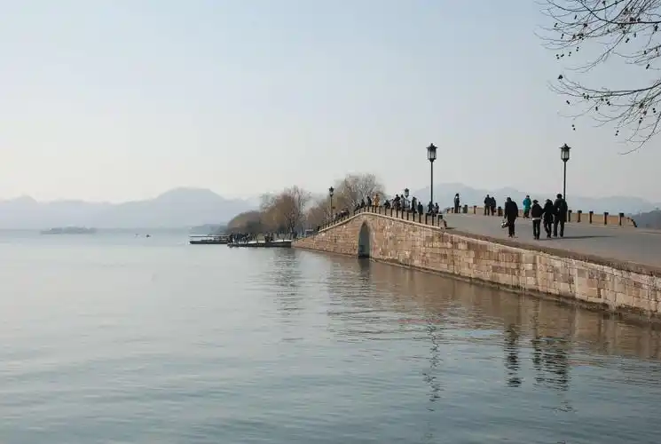杭州西湖断桥