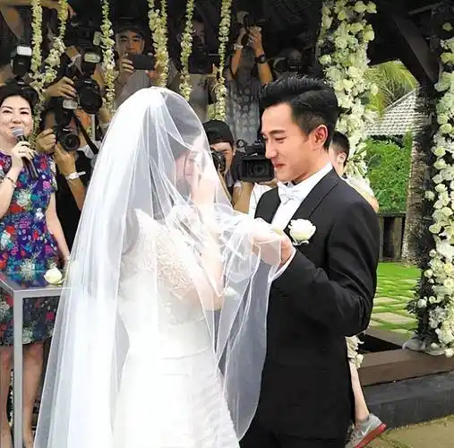 原创离婚才7年高调宣布喜讯的杨幂已是刘恺威高攀不起的存在