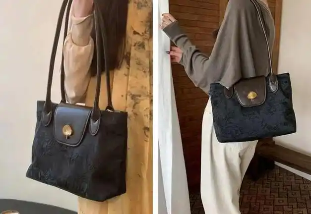 杨紫中式盘发长裙好贵气一身穿搭全种草谁穿谁回头率爆棚