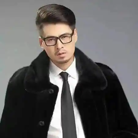 aaron 艾伦正在映客直播