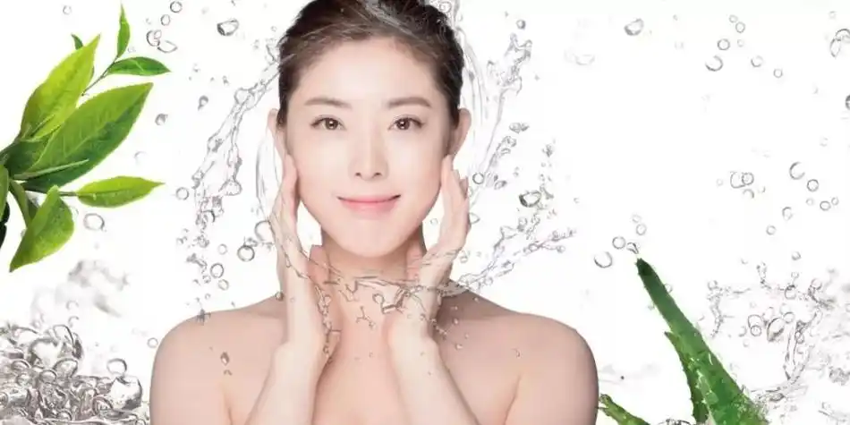 冬季皮肤容易干燥,我们应该怎么办?