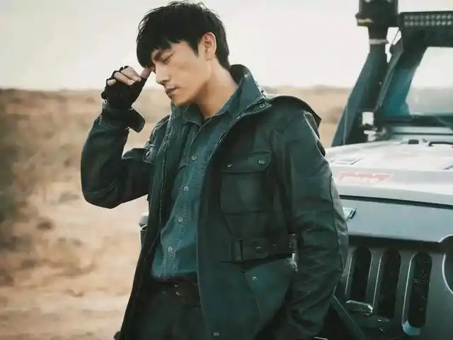 『盗墓笔记沙海』吴邪