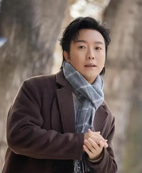 李玉刚凌晨4点发文宣布好友噩耗,网友:一路走好!